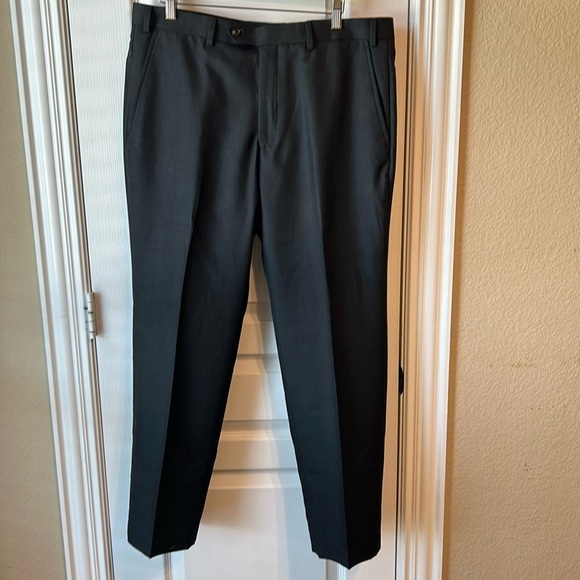 Greg Norman Collection Other - Greg Norman dress pants flat front 36x30